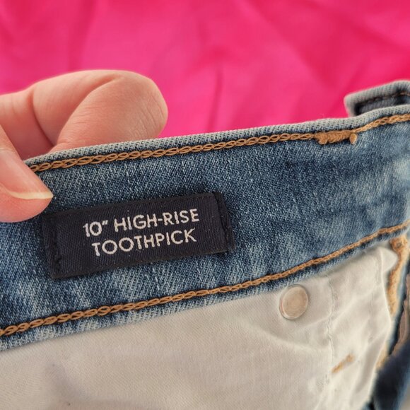 J.Crew toothpick jean in 30 Tall - Picture 3 of 5